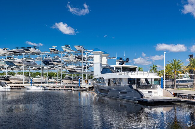 About Cypress Lake Schools, Demographics, Things to Do