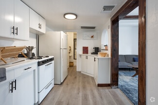 239 N Warren Ave, Tucson, AZ 85719
