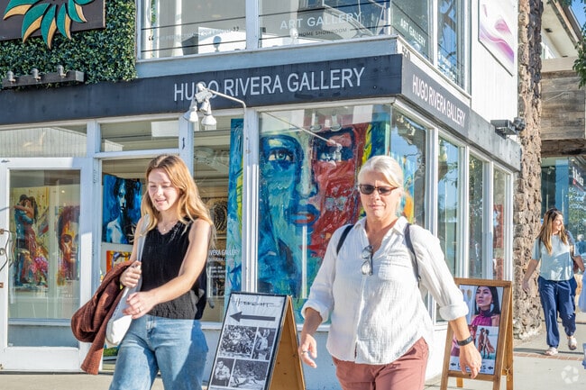 Top of the World residents can find a plethora of art galleries that feature local artists in Laguna Beach.
