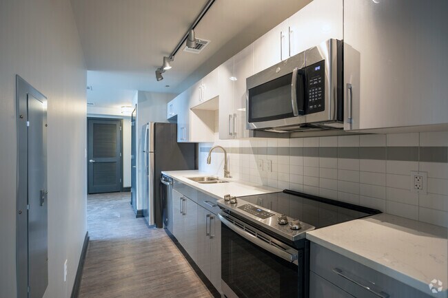 Merchants Plaza, Mobile, AL 36602 - photo 6