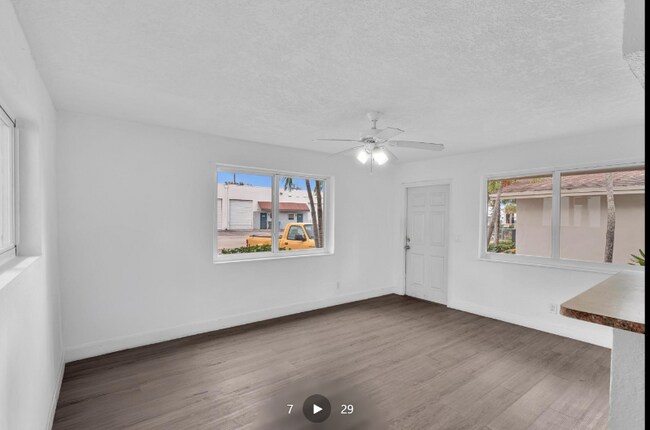 2160 NW 29th St unit 16, Oakland Park, FL 33311 - photo 3