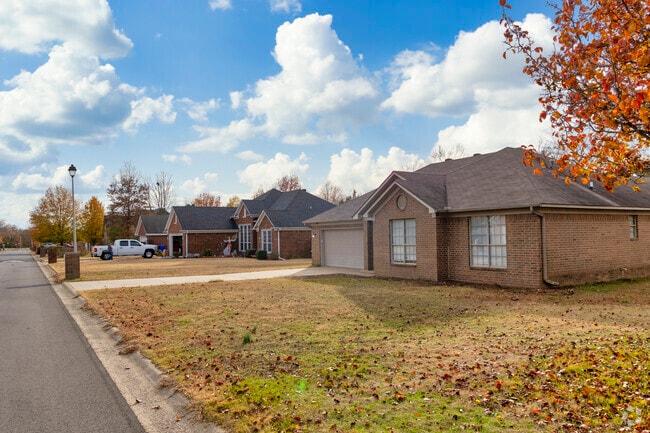 Homes in East Conway range from $150,000 to $400,000.