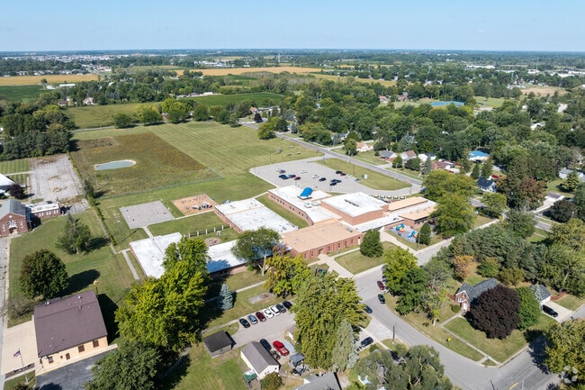 Students are taught a challenging curriculum at Zilwaukee Elementary School.