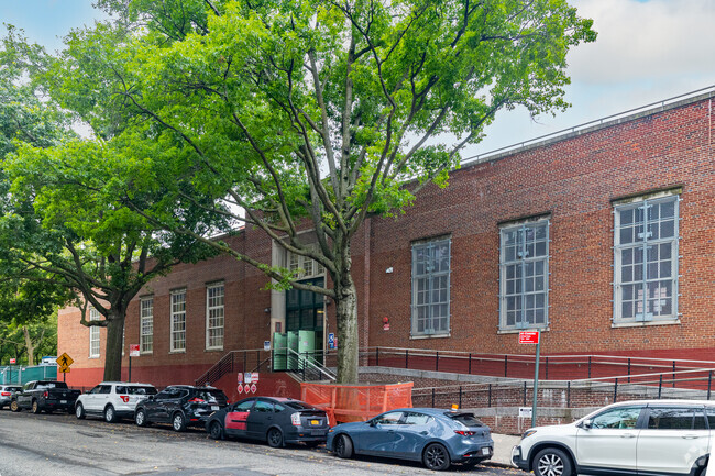 P.S. 206 The Horace Harding School in Queens, New York occupies a city block.