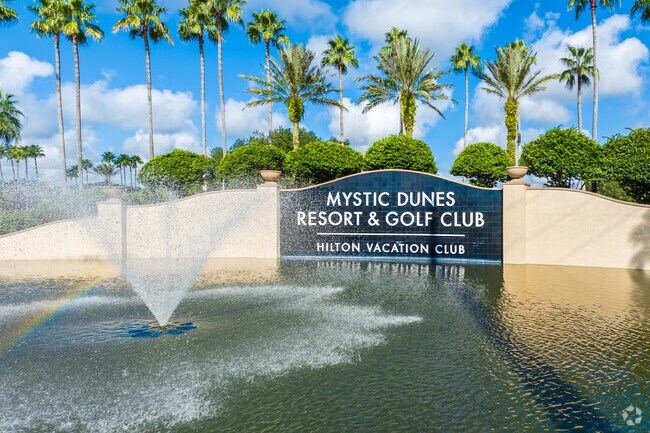 Mystic Dunes Golf Club, located outside of sunny Orlando, is a premier golf club in the area.