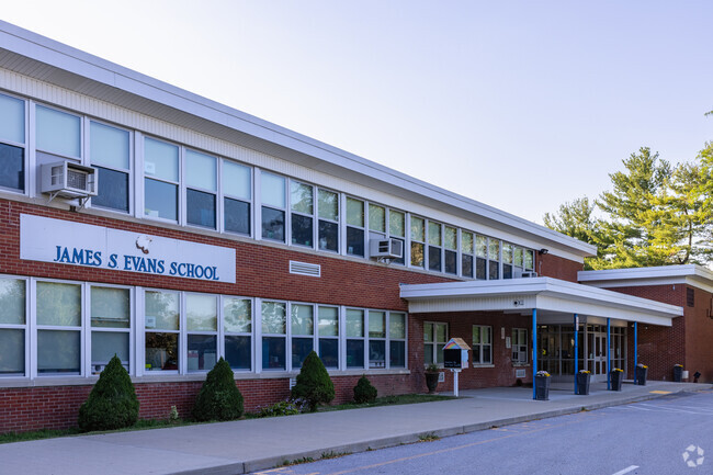 James S Evans Elementary School challenges and encourages children to learn.