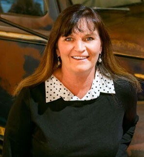 DeAnn Compton
