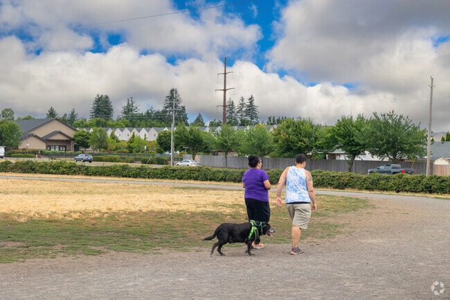 Cimarron’s NE 18th St dog park is ideal for canine exercise.