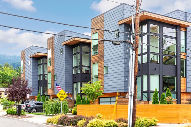 Modern townhomes in the Gilman neighborhood in Issaquah, WA.