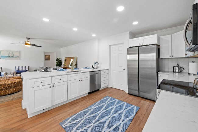 405 11th St, Myrtle Beach, SC 29577 - photo 7