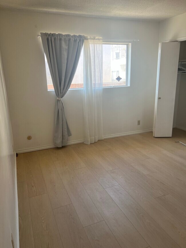 1022 W 25th St unit 1, San Pedro, CA 90731 - photo 4