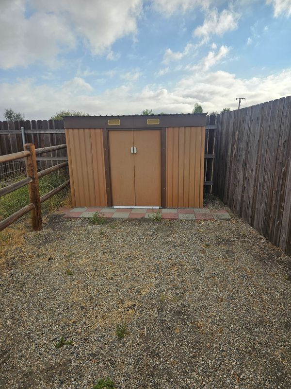 17960 Swaps Ct, Tehachapi, CA 93561 - photo 5