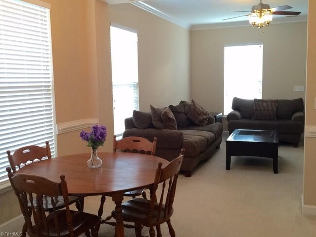 Home unfurnished, pictures for illustration purpose only