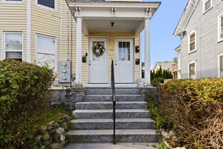 30 Cutts Ave Unit 2, Saco, ME 04072