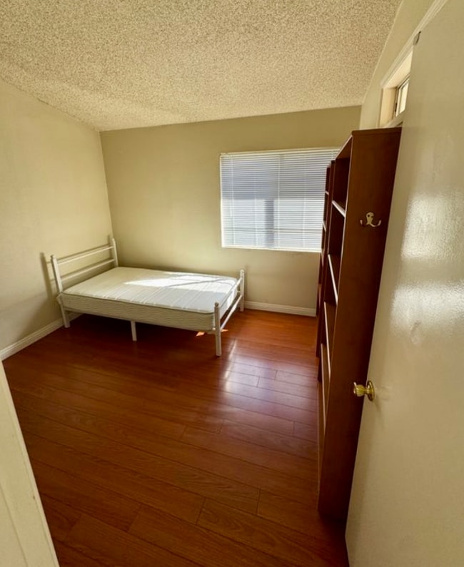 1248 Mariposa St unit 100, Glendale, CA 91205 - photo 4