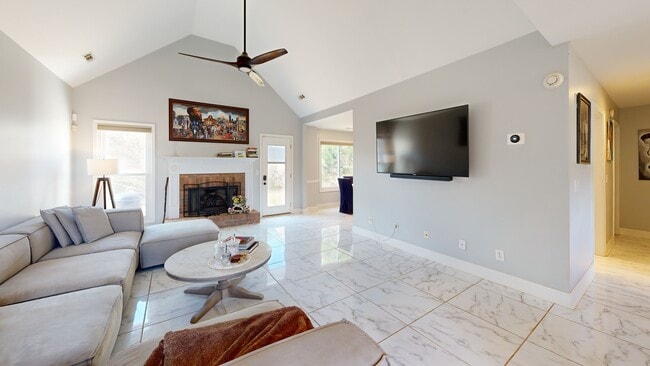 201 Thorn Berry Way, Conyers, GA 30094 - photo 3