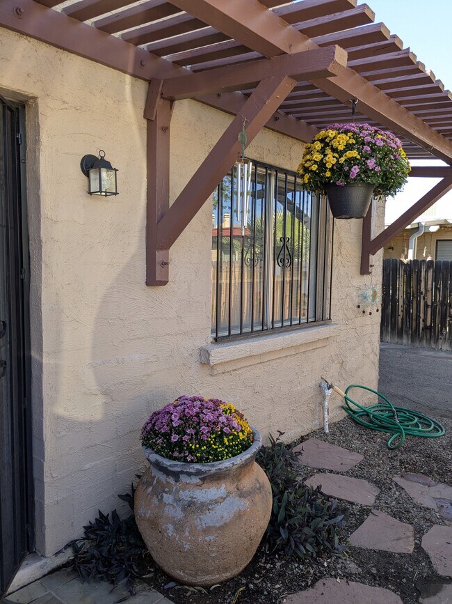 4365 N La Osa Way, Tucson, AZ 85705 - photo 4