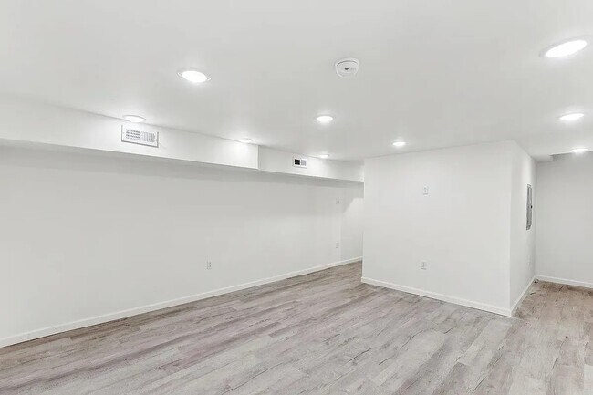 507 S 63rd St unit 2, Philadelphia, PA 19143 - photo 6