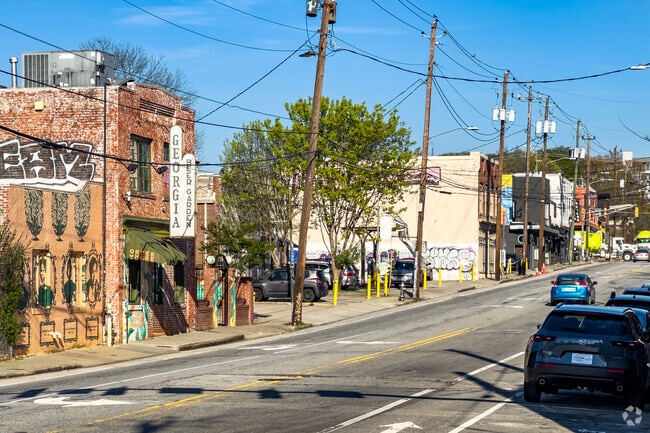A View down Edgewood Ave in Sweet Auburn