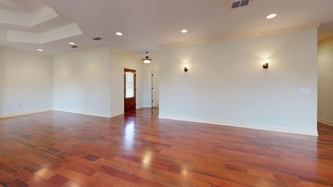 100 Saint Andrews Loop, Kerrville, TX 78028 - photo 2