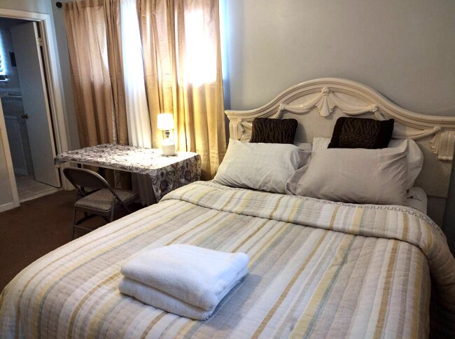 4105 Azalea Dr unit 4, Jackson, MS 39206 - photo 4