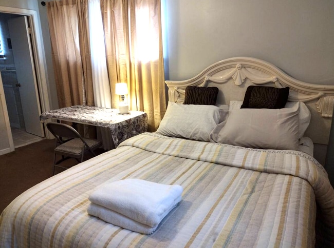 4105 Azalea Dr unit 5, Jackson, MS 39206 - photo 4