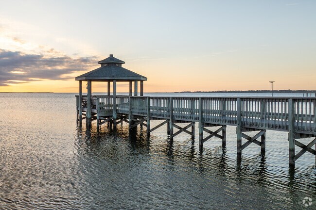 Kill Devil Hills is the perfect destination for relaxation and adventure.