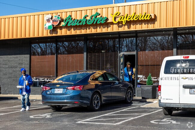 With southern specialties, Peachtree Cafeteria is a hot spot near Coachlight Square.