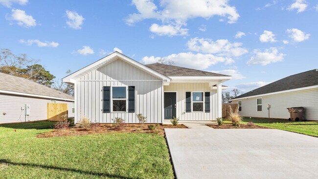 7839 Oakmont Dr N, Theodore, AL 36582 - photo 2