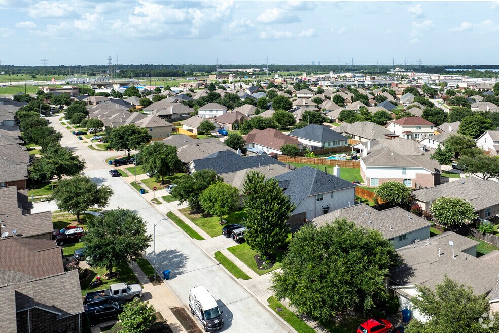 NH_Klein Crossing_545012_P2_v01_VS_071224