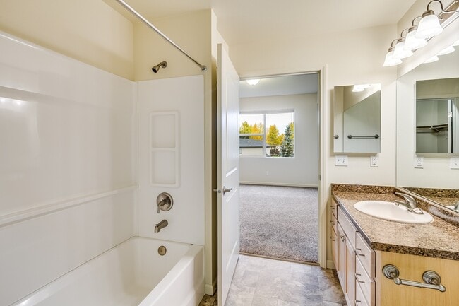 The Residences at Northwood LLC, Anchorage, AK 99502 - photo 5