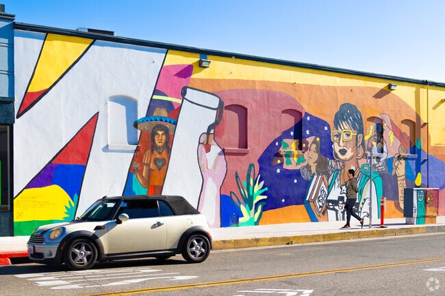 El Monte maintains its downtown with clean streets and vibrant murals.
