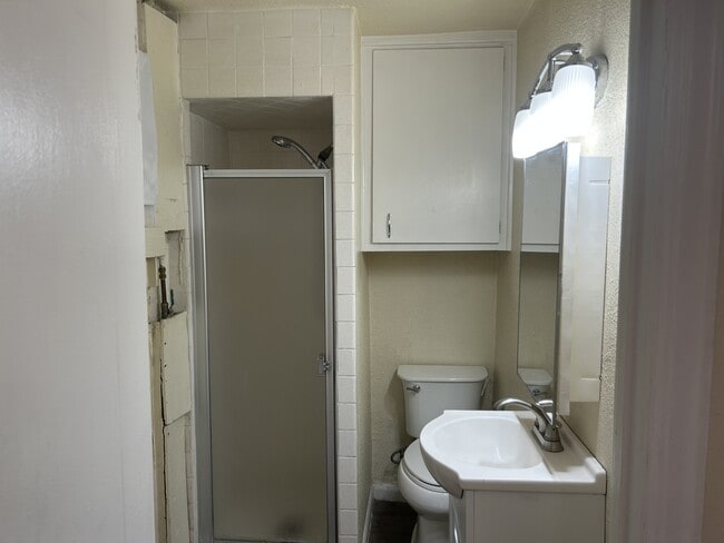 2536 E 13th St, Cheyenne, WY 82001 - photo 4