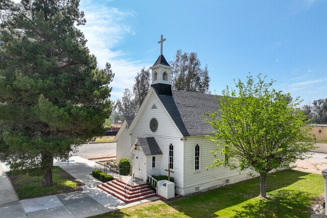 Trees Shade the Building for the Winchester Community United Methodist Church.