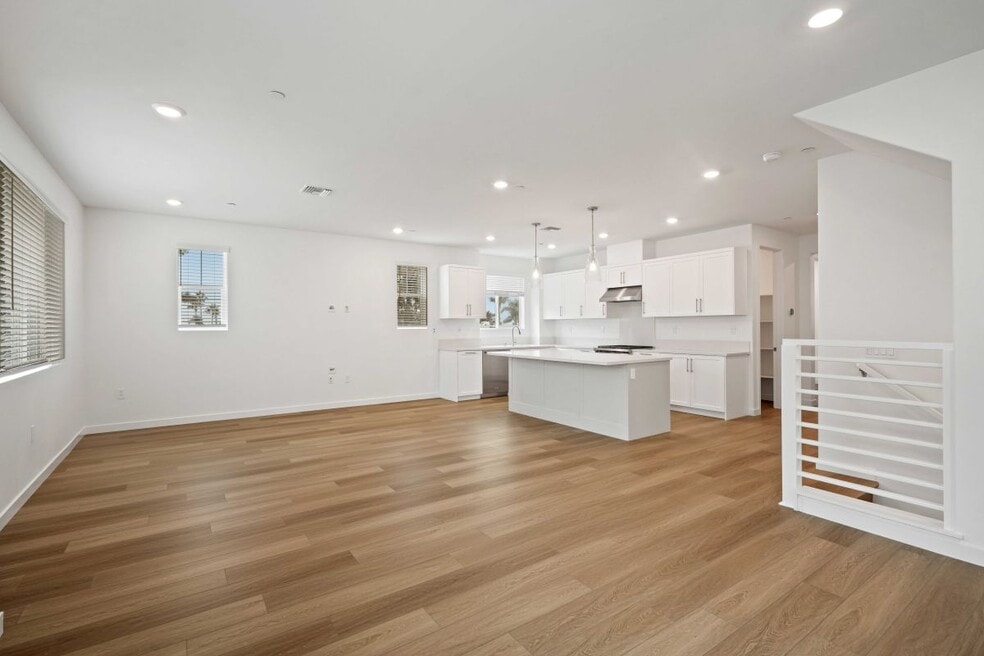 2380 Haley Point Dr unit 104, Ventura, CA 93003 - photo 1