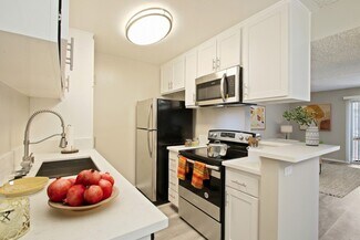 4701 Natick Ave, Sherman Oaks, CA 91403