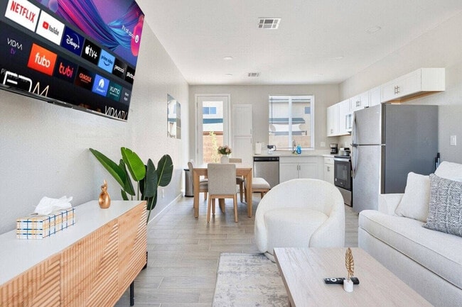 6612 W Paradise Ln unit ID1240443P, Glendale, AZ 85306 - photo 2