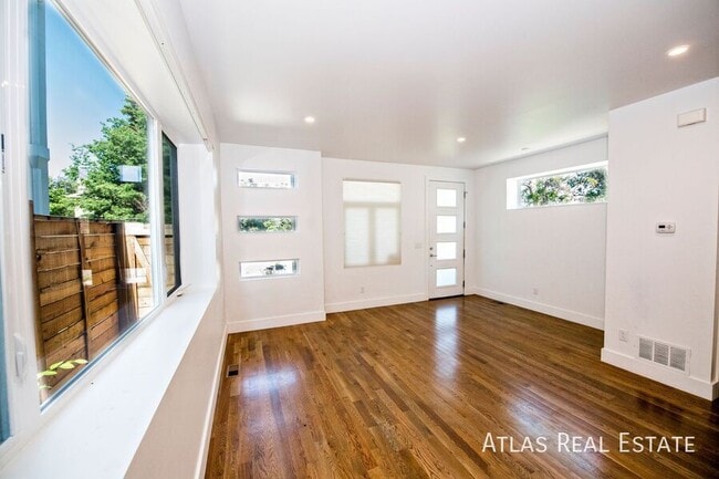 2156 S Sherman St, Denver, CO 80210 - photo 5