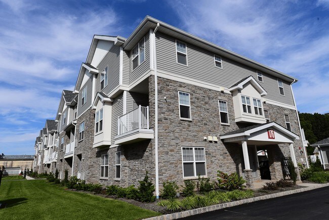 Hawthorne Square, Hawthorne, NJ 07506 - photo 4