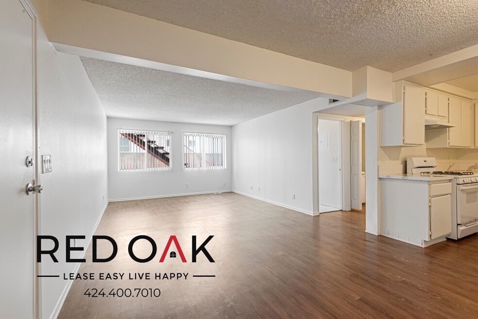 949 White Knoll Dr unit 104, Los Angeles, CA 90012 - photo 1