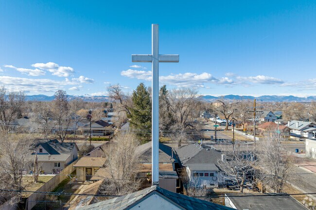 Presentation Of Our Lady School has a student population of 132.
