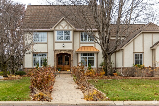 The Buscher Park neighborhood also has several large homes in a variety of styles.