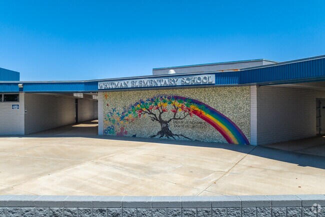 Discover excellence in education at Whitman Elementary, Mesa, AZ's premier elementary school.