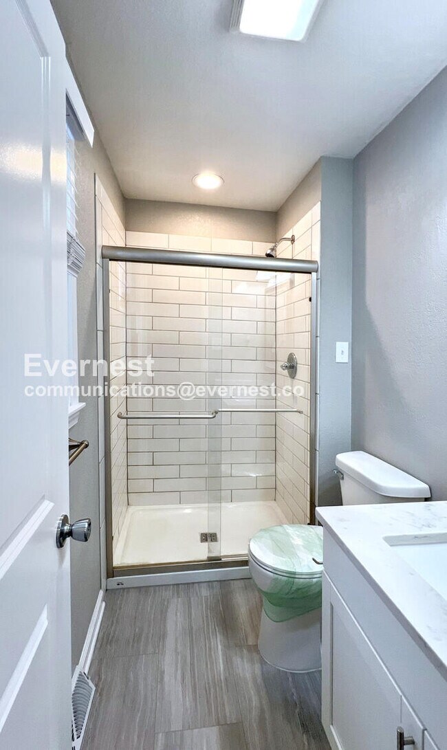 13020 Corrington Ave, Grandview, MO 64030 - photo 6