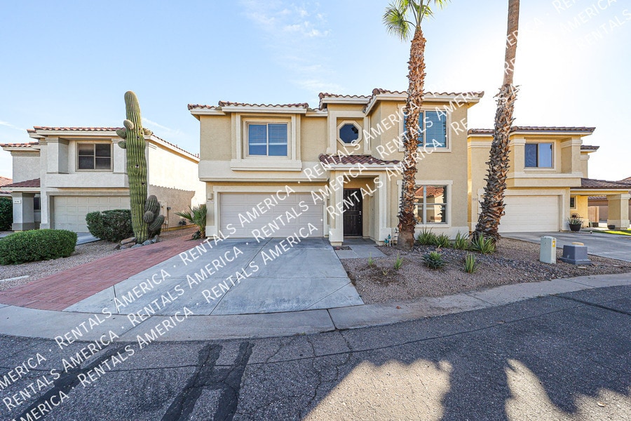 6175 S Sharon Ct, Chandler, AZ 85249 - photo 1