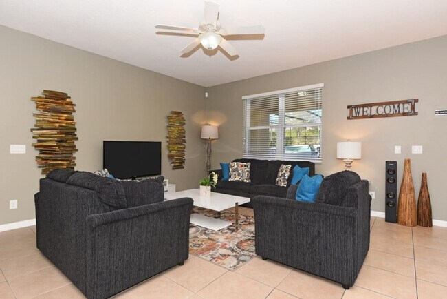 4376 Acorn Ct unit ID1286565P, Davenport, FL 33837 - photo 3