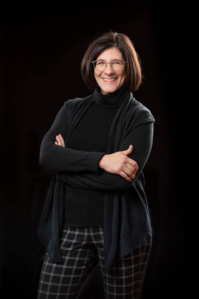Cheryl Malandrinos