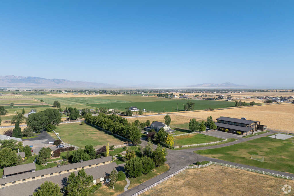 Alpine Academy is located in the Tooele County neighborhood.