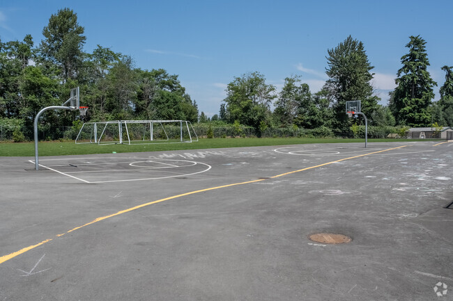 Discovery Elementary School has multiple outdoor amenities for its students.