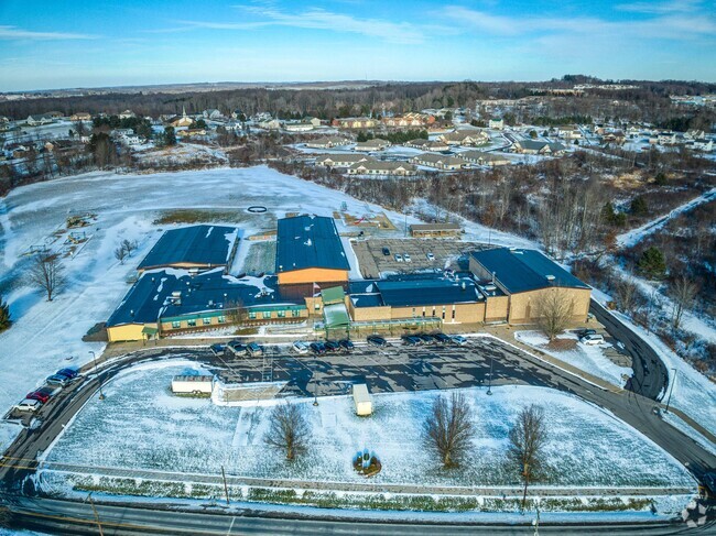Slippery Rock Elementary School is a public K-5 school with an A- rating from Niche.